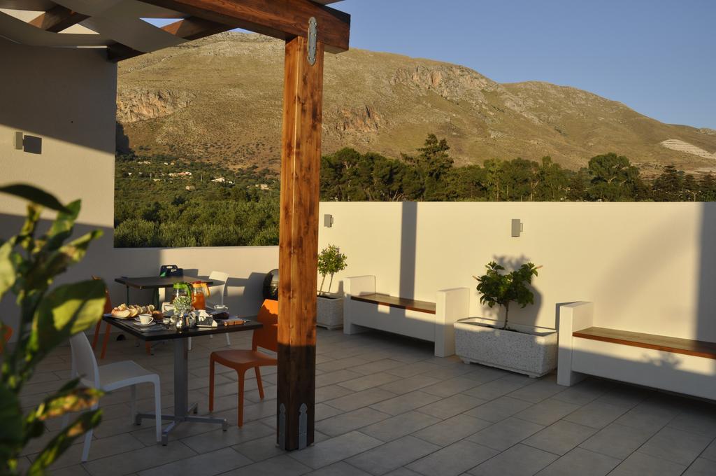 B&B Il Sole Castelluzzo Dış mekan fotoğraf